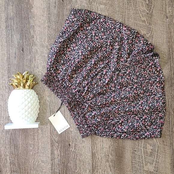 acacia swimwear Other - NWT! Acacia Swimwear Maya Shorts - Rosemary